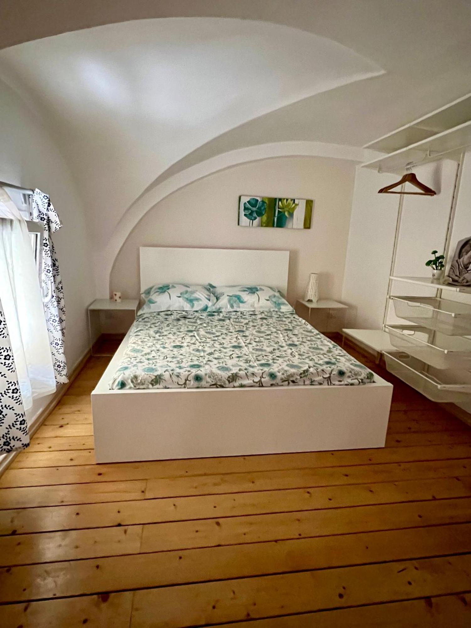Giuly 1 Holiday home Catania